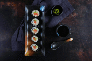 Asia Food: Sushi und Wasabi als Dark Mood Photography