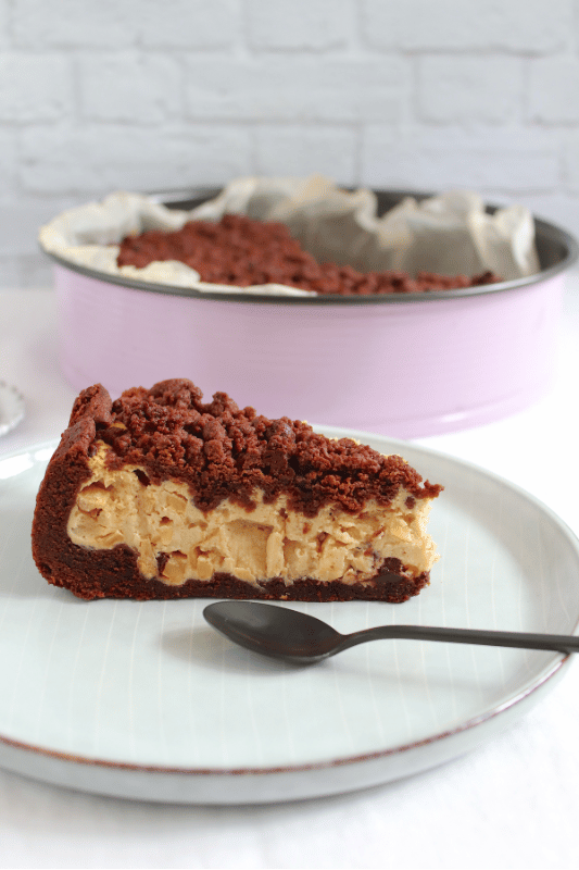 Apfel-Käse-Kuchen mit Schoko-Streuseln